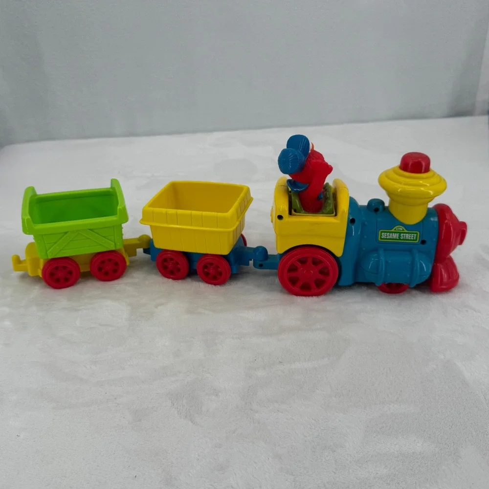 Vintage 90s Tyco Sesame Street Elmo's Express Train Kids Locomotive Cargo Wagons